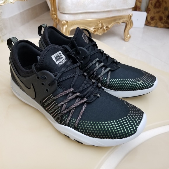 nike women's free tr 7 metallic training shoes